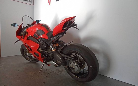 Gebrauchtmotorrad Ducati Panigale V4 S - Bild 7