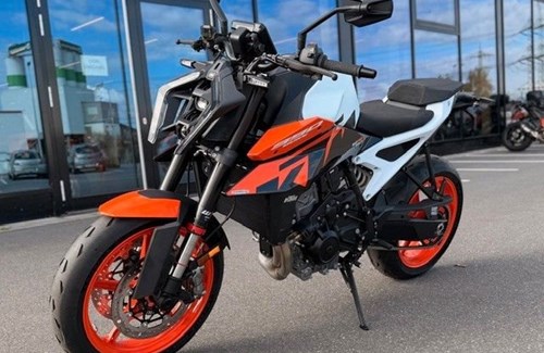Neumotorrad KTM 990 Duke