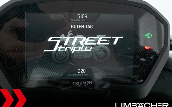 Gebrauchtmotorrad Triumph Street Triple 765 RS - Bild 12