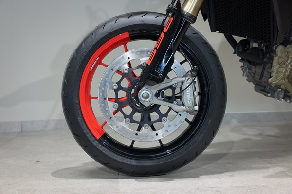 Ducati Hypermotard 698 Mono RVE (RVE Design) - Bild 7