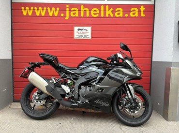 Kawasaki Ninja ZX-4RR