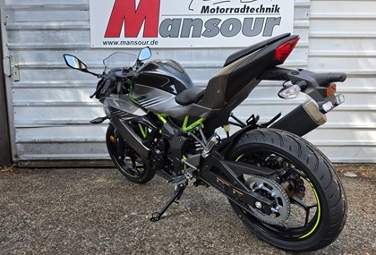 Neumotorrad