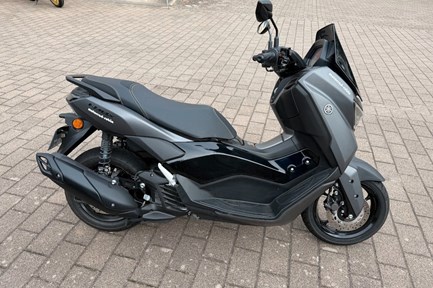 Yamaha NMAX 125 Tech MAX