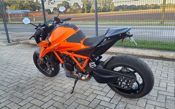 Gebrauchtmotorrad KTM 1390 Super Duke R EVO - Bild 11