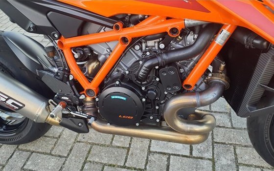 Gebrauchtmotorrad KTM 1390 Super Duke R EVO - Bild 16