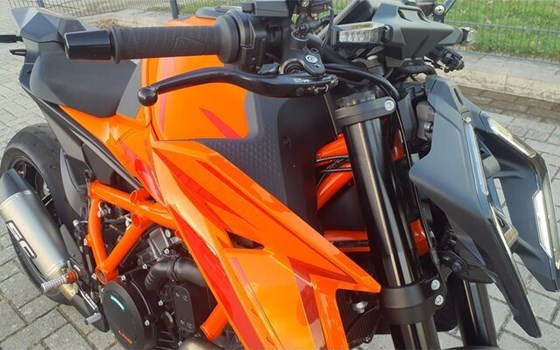 Gebrauchtmotorrad KTM 1390 Super Duke R EVO - Bild 7
