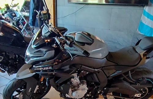 Neumotorrad CFMOTO 675NK