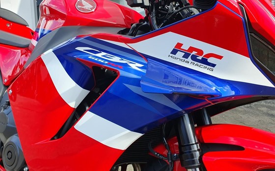 Gebrauchtmotorrad Honda CBR600RR - Bild 4