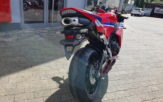 Gebrauchtmotorrad Honda CBR600RR - Bild 9