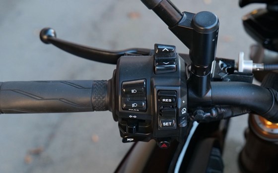 Gebrauchtmotorrad Yamaha MT-10 SP - Bild 10