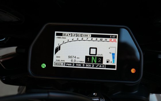 Gebrauchtmotorrad Yamaha MT-10 SP - Bild 8