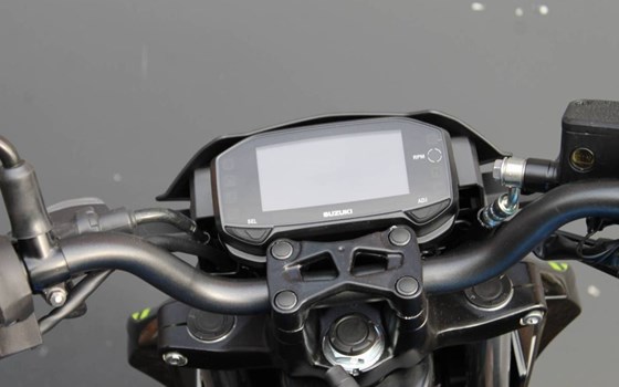 Gebrauchtmotorrad Suzuki GSX-S125 - Bild 7