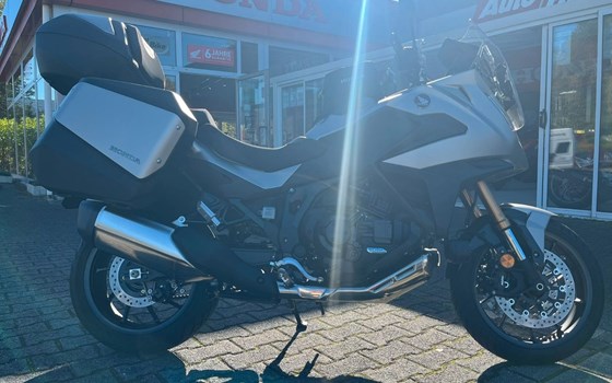 Gebrauchtmotorrad Honda NT1100 DCT Electronic Suspension - Bild 14