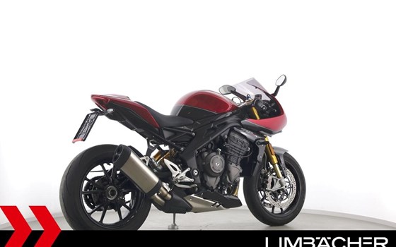 Gebrauchtmotorrad Triumph Speed Triple 1200 RR - Bild 9