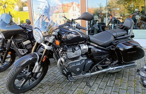 Gebrauchtmotorrad Royal Enfield Super Meteor 650