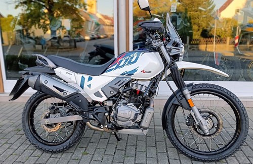 Neumotorrad Hero Xpulse 200 4V