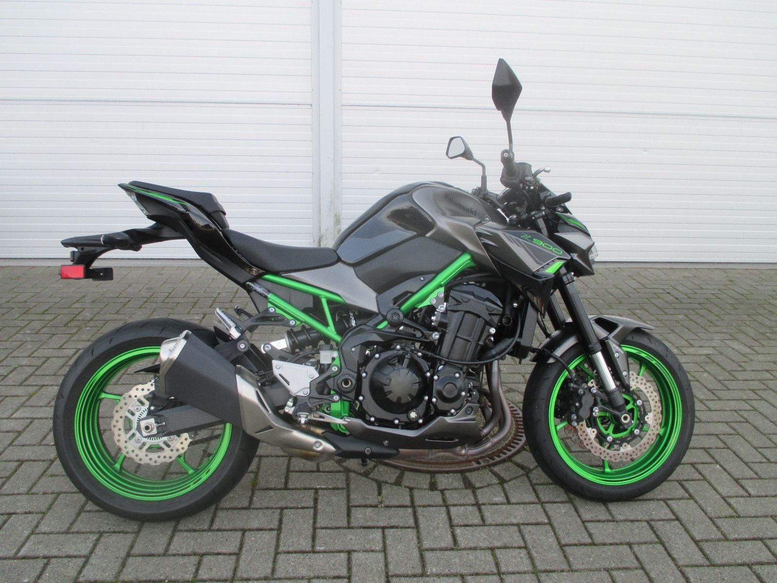 Kawasaki Z900