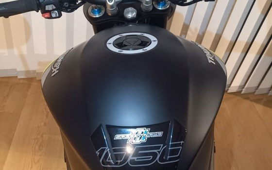 Gebrauchtmotorrad Triumph Speed Triple 1050 - Bild 10