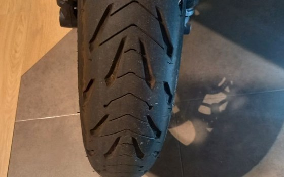 Gebrauchtmotorrad Triumph Speed Triple 1050 - Bild 7