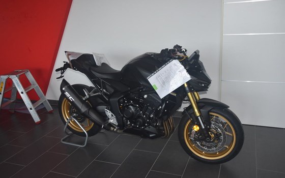 Gebrauchtmotorrad Honda CB1000 Hornet - Bild 1