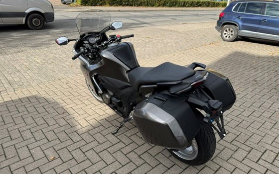 Gebrauchtmotorrad Honda VFR1200 FD - Bild 4
