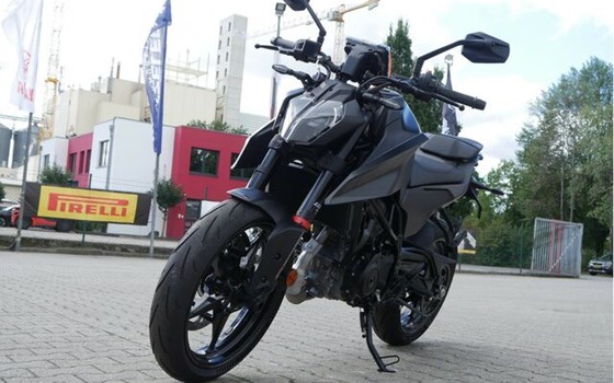 Neufahrzeug KTM 125 Duke - Bild 15