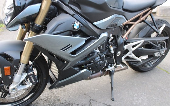 Gebrauchtmotorrad BMW S 1000 R - Bild 11