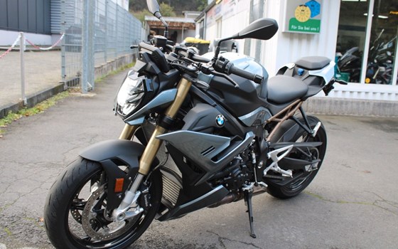Gebrauchtmotorrad BMW S 1000 R - Bild 2