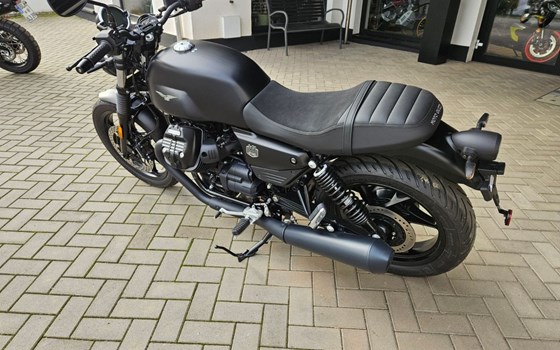 Neufahrzeug Moto Guzzi V7 Stone - Bild 9