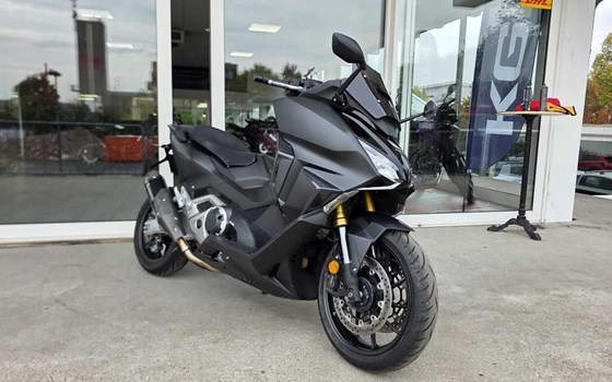 Gebrauchtmotorrad Honda Forza 750 - Bild 1