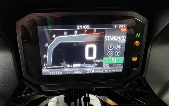 Gebrauchtmotorrad Honda Forza 750 - Bild 6