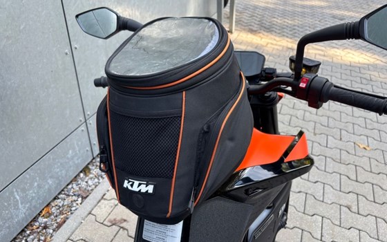 Gebrauchtmotorrad KTM 890 Duke - Bild 12