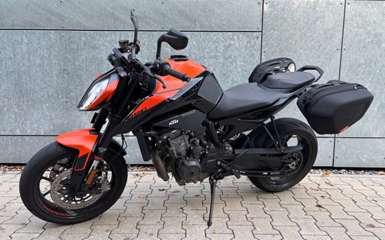 Gebrauchtmotorrad KTM 890 Duke - Bild 4