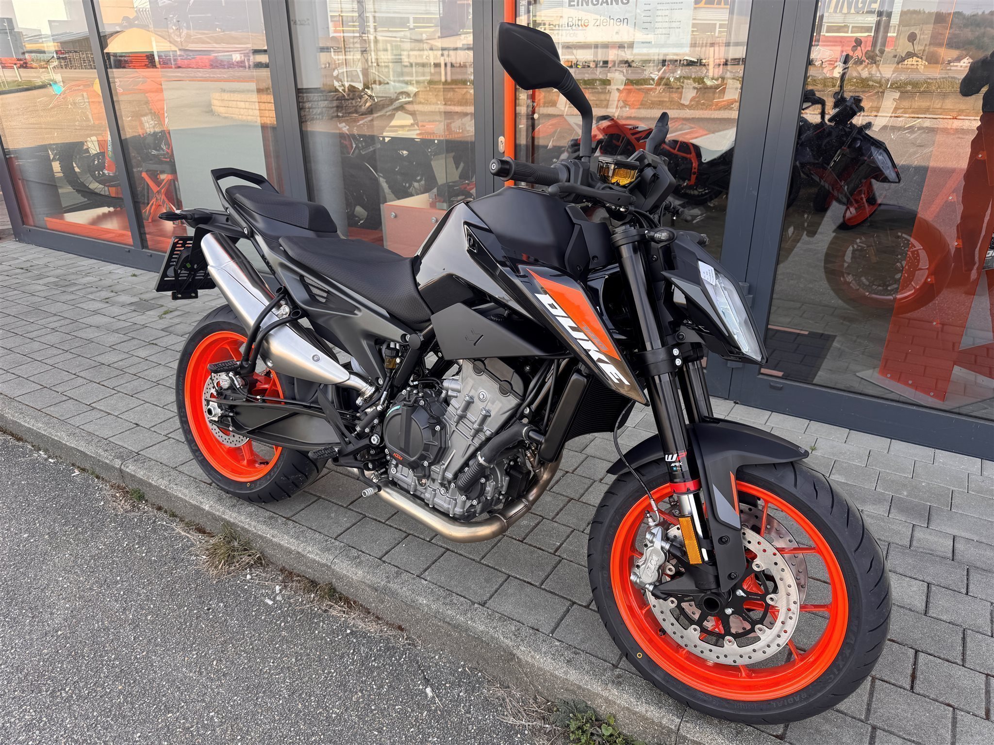 KTM 790 Duke L