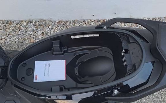 Gebrauchtmotorrad Sym Joyride 300 - Bild 6