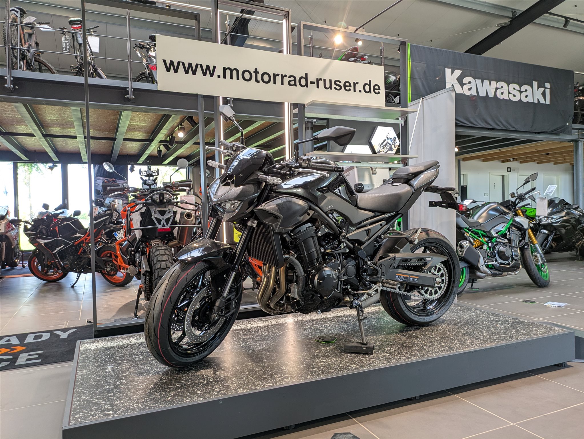 Kawasaki Z900 70kW