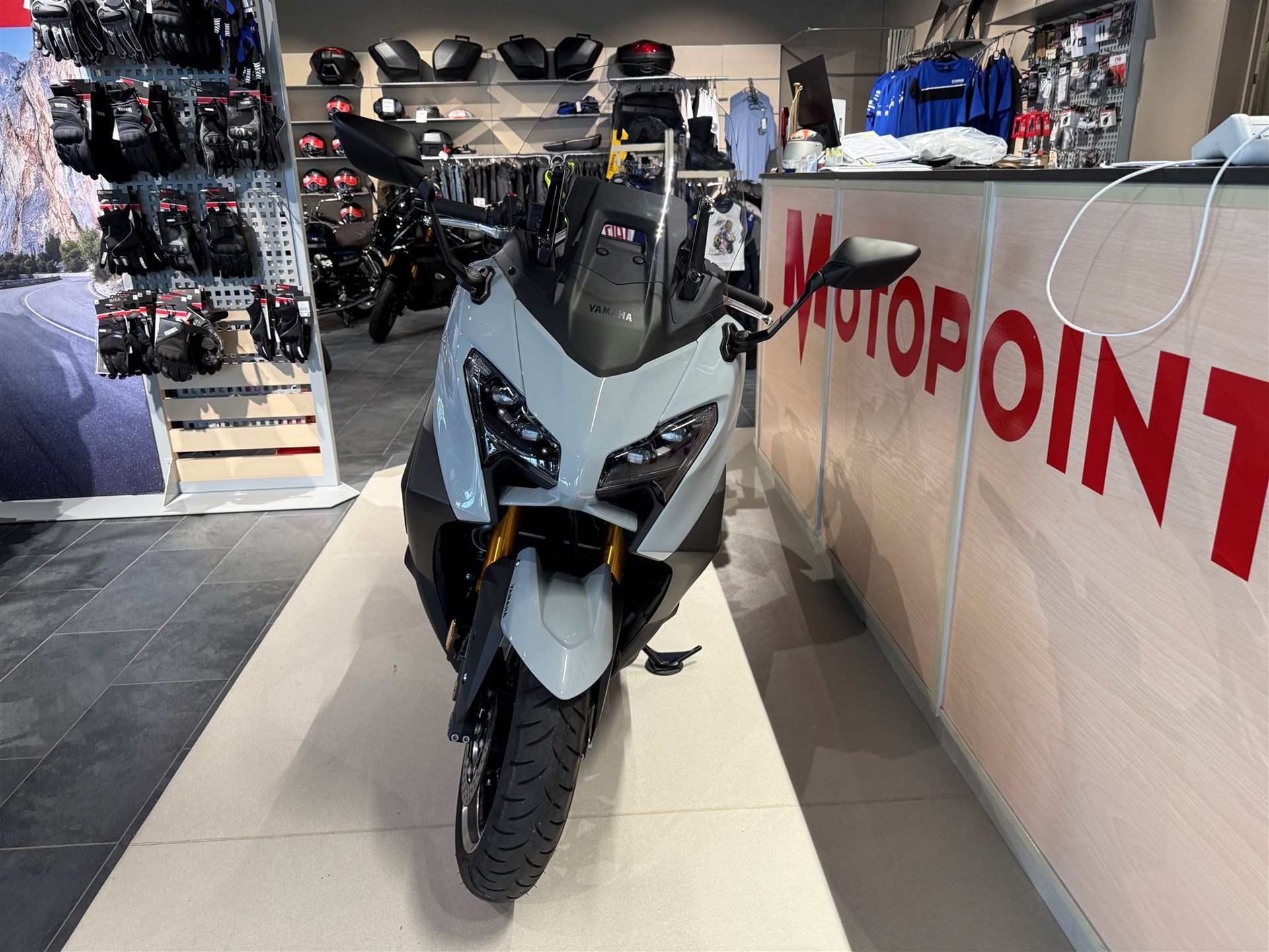 Yamaha TMAX 560 Tech Max
