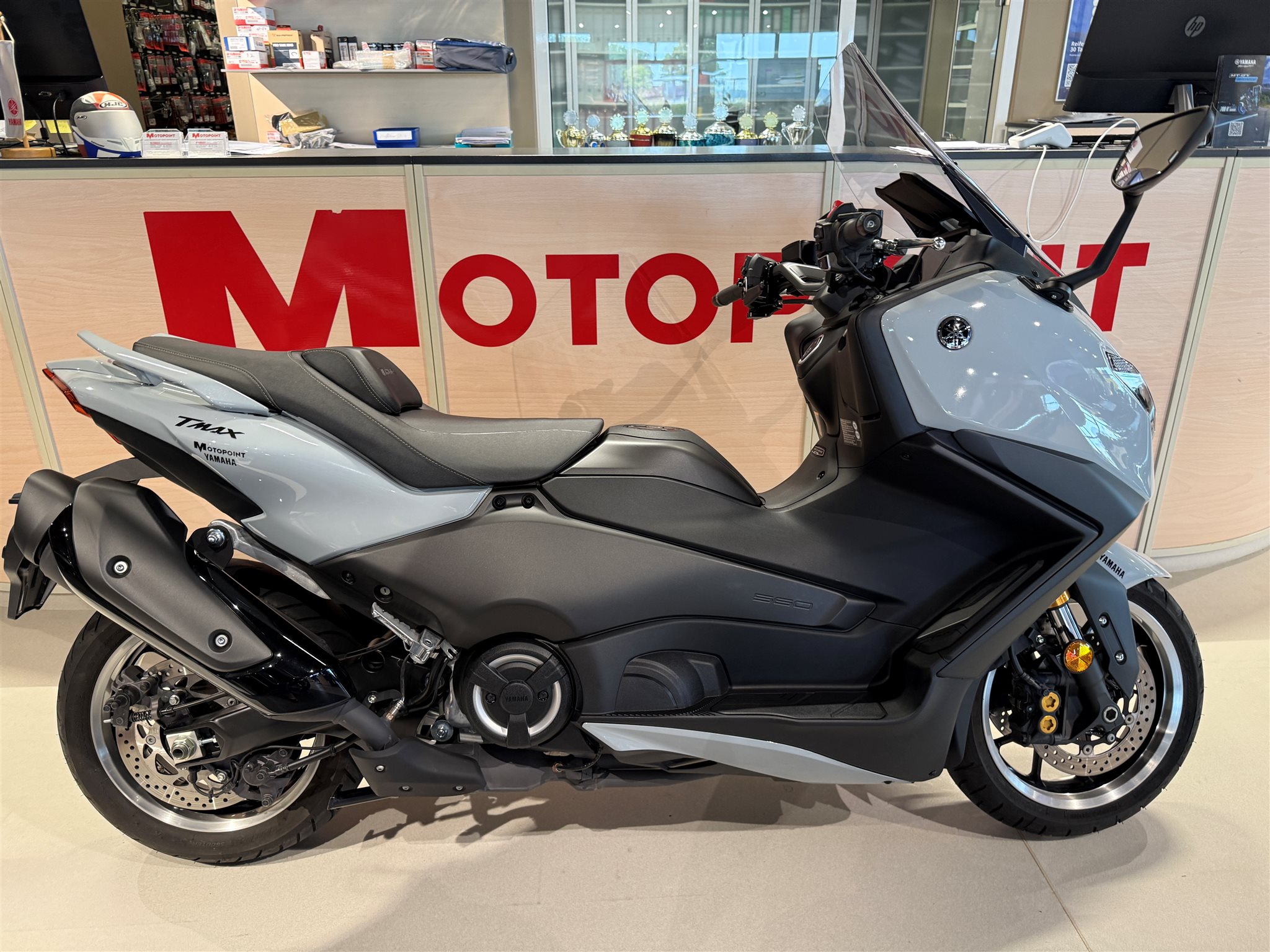 Yamaha TMAX 560 Tech Max