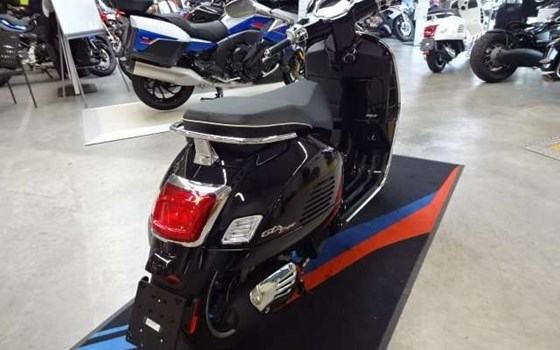 Neufahrzeug Vespa GTS 300 Super - Bild 2