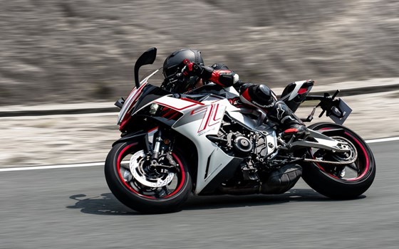 Gebrauchtmotorrad Zontes 703-RR - Bild 8