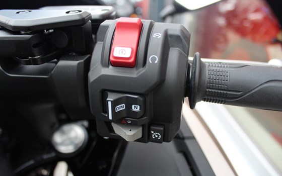 Gebrauchtmotorrad Honda Forza 750 - Bild 10