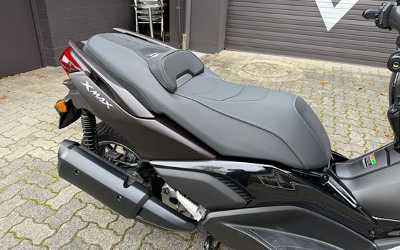 Gebrauchtmotorrad Yamaha XMAX 300 Tech MAX+ - Bild 12