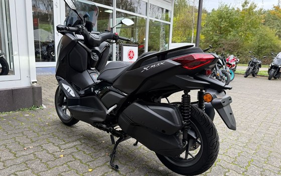 Gebrauchtmotorrad Yamaha XMAX 300 Tech MAX+ - Bild 5