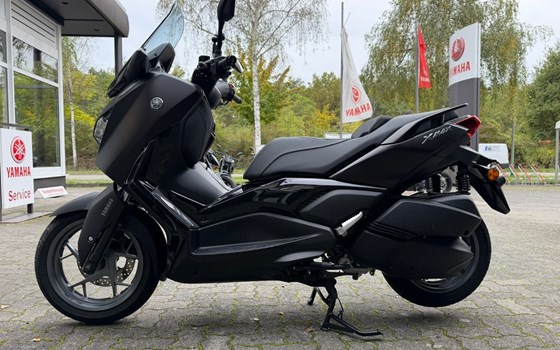 Gebrauchtmotorrad Yamaha XMAX 300 Tech MAX+ - Bild 6