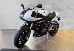 Gebrauchte Triumph Speed Triple 1200 RR