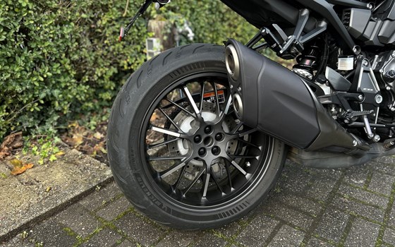 Gebrauchtmotorrad Honda CB 1000 R - Bild 10