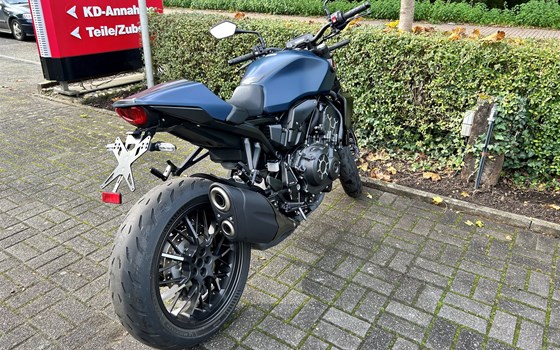 Gebrauchtmotorrad Honda CB 1000 R - Bild 7
