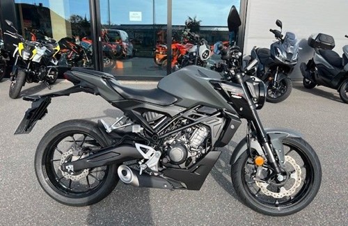 Gebrauchtmotorrad Honda CB125R