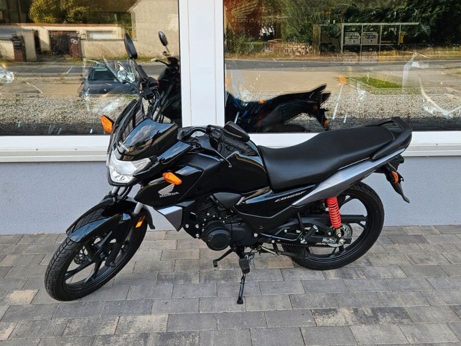 Honda CB125F