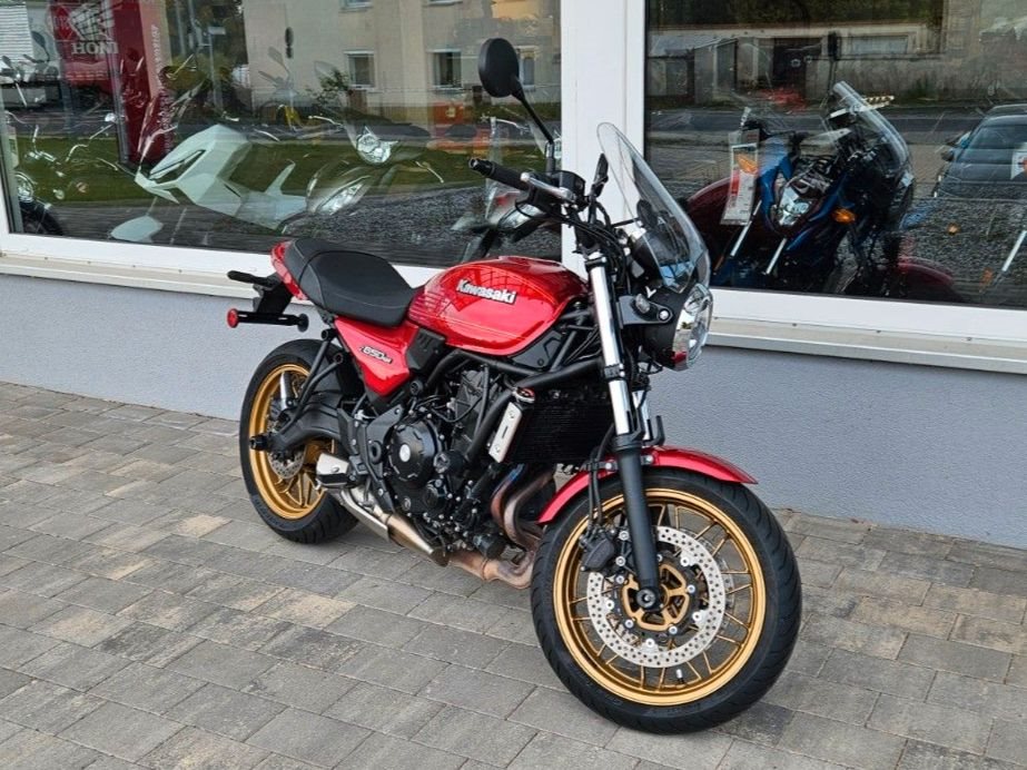 Kawasaki Z650 RS